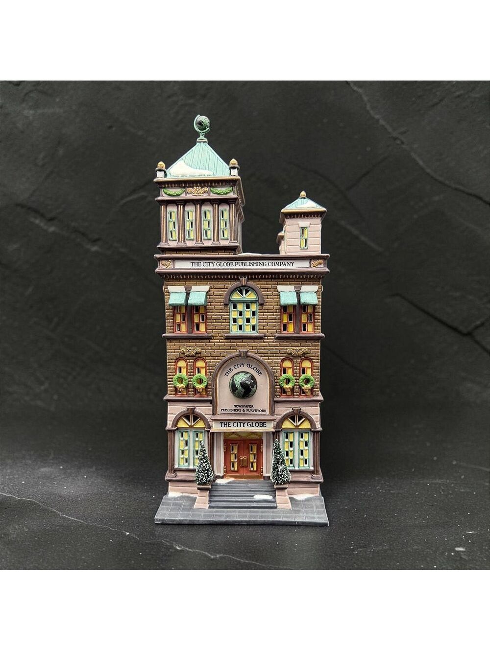 Vintage Department 56 The City Globe Christmas in the City 1997 w/ Original Box